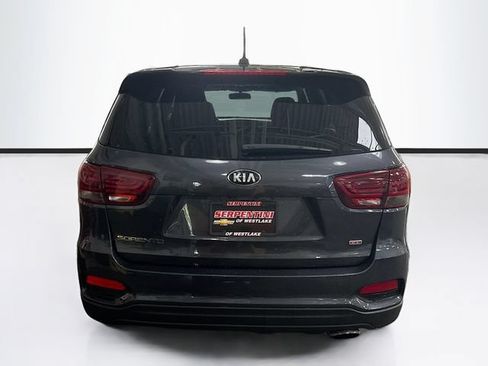 Used 2019 Kia Sorento FWD image 7