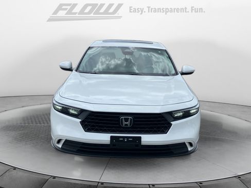 Used 2023 Honda Accord EX image 3