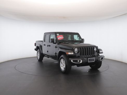 Used 2022 Jeep Gladiator Sport image 32