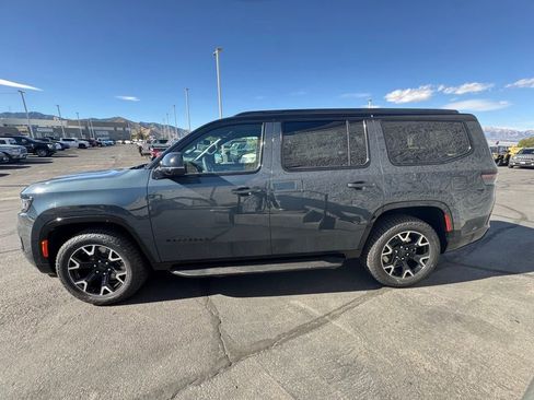 New 2025 Jeep Wagoneer Series II image 3
