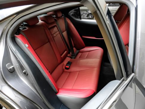 Used 2024 Lexus IS 300 w/ Comfort Package image 37