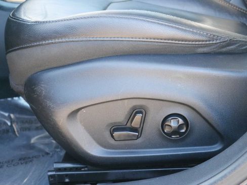 Used 2018 Jeep Compass Limited w/ Navigation Group image 13