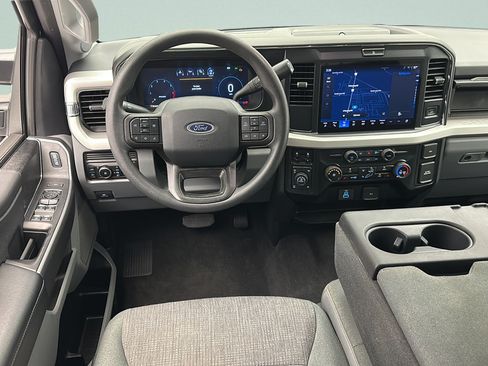 Used 2025 Ford F350 XLT w/ Black Appearance Package AWD/4WD image 12