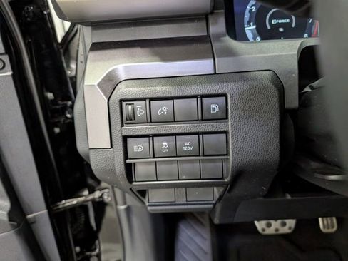 Used 2025 Toyota 4Runner TRD Sport AWD/4WD image 19