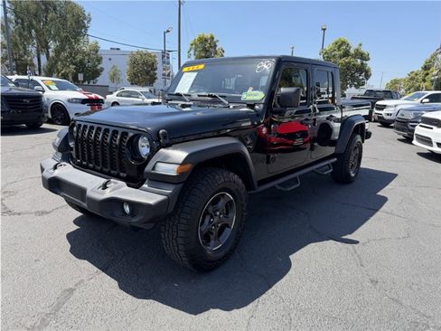 Used 2020 Jeep Gladiator Sport w/ Quick Order Package 24S image 3