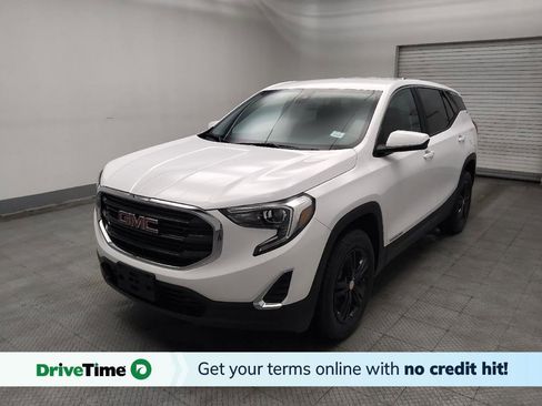 Used 2021 GMC Terrain SLE image 1