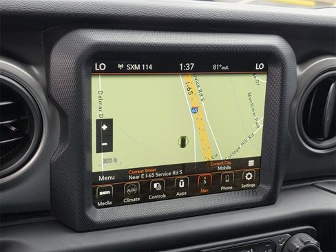 Used 2023 Jeep Gladiator Willys image 14