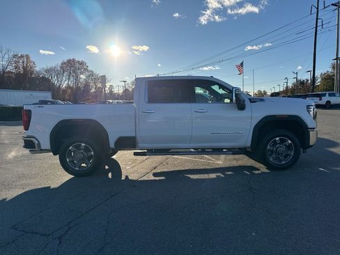 New 2026 GMC Sierra 2500 SLT w/ SLT Premium Package AWD/4WD image 7