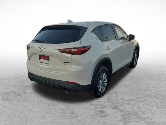 Used 2023 MAZDA CX-5 AWD 2.5 S w/ Select Package image 7
