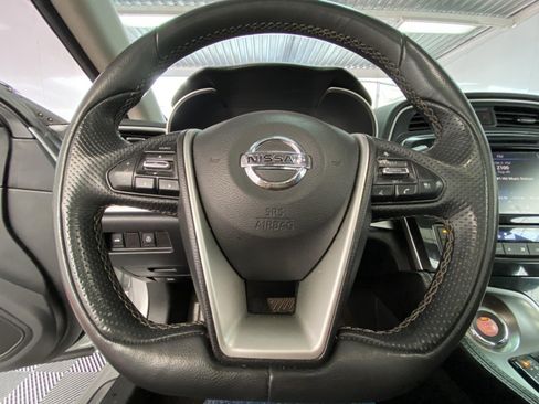 Used 2019 Nissan Maxima 3.5 SL w/ Floor Mat Group FWD image 25