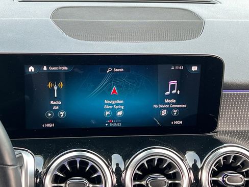 Used 2022 Mercedes-Benz GLB 250 4MATIC image 20