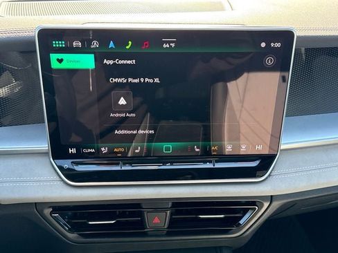 Used 2025 Volkswagen Tiguan SE R-Line AWD/4WD image 29