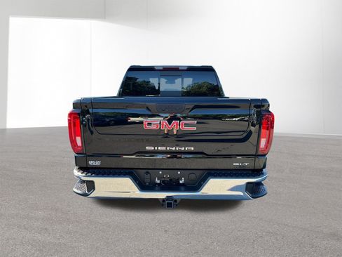 Used 2025 GMC Sierra 1500 SLT w/ SLT Premium Package AWD/4WD image 4