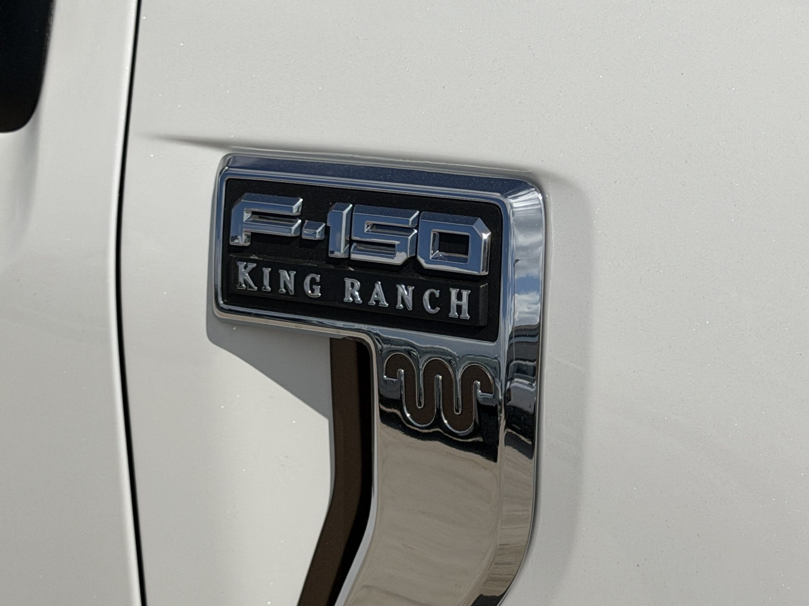 New 2026 Ford F150 King Ranch w/ Equipment Group 601A High AWD/4WD image 9