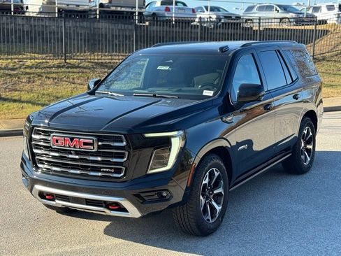 New 2026 GMC Yukon AT4 w/ AT4 Premium Plus Package image 10