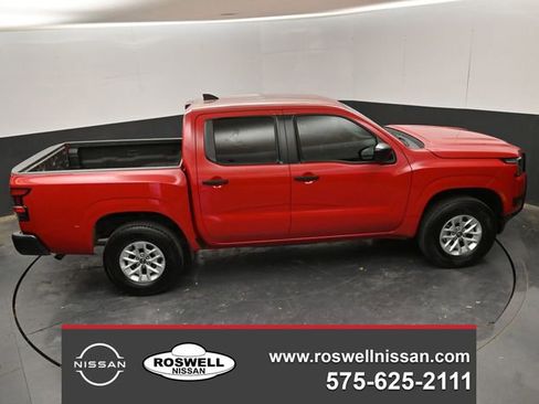 Certified 2025 Nissan Frontier S w/ S Utility Package image 29