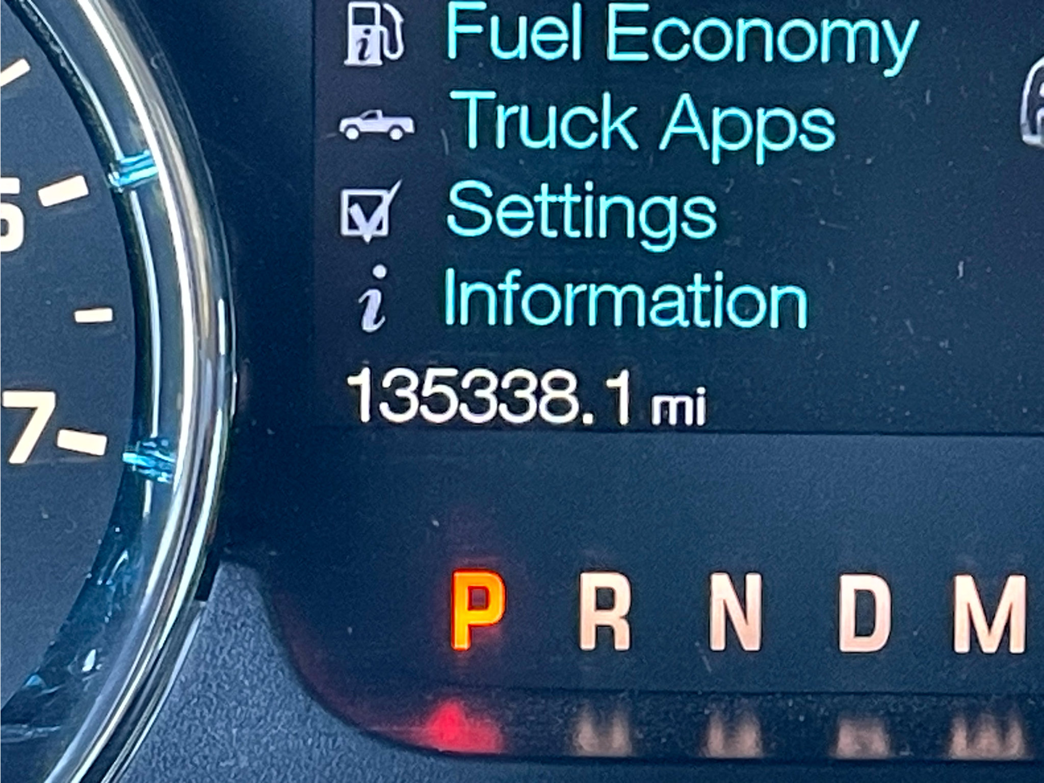Used 2014 Ford F150 XLT w/ Equipment Group 302A Luxury AWD/4WD image 15