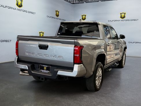 Used 2025 Toyota Tacoma SR5 RWD image 4