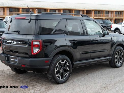 Used 2021 Ford Bronco Sport Outer Banks w/ Outer Banks Package (96D) image 5