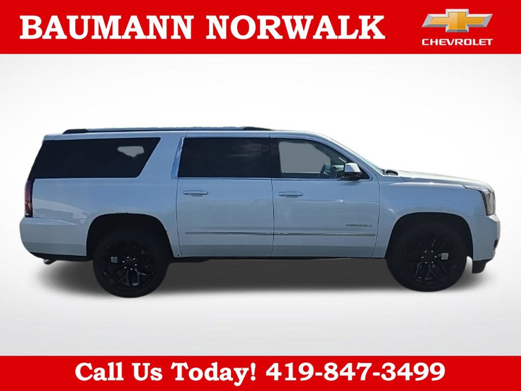 Used 2017 GMC Yukon XL Denali w/ Open Road Package AWD/4WD image 5