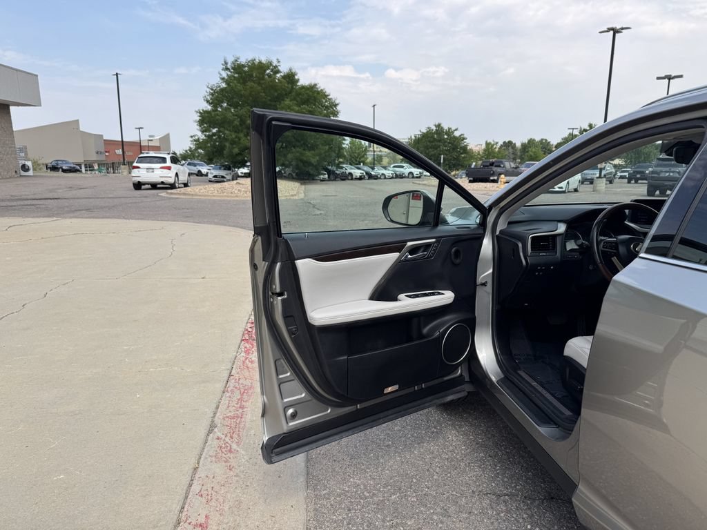 Used 2021 Lexus RX 450h AWD w/ Premium Package image 16