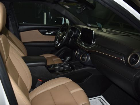 Used 2023 Chevrolet Blazer Premier w/ Driver Confidence II Package image 11