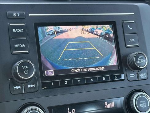 Used 2019 Honda Civic LX image 25