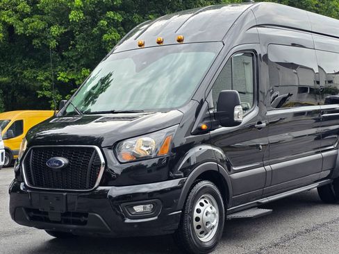 Used 2024 Ford Transit 350 XLT AWD/4WD image 2