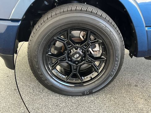 Used 2020 RAM 1500 Limited RWD image 27