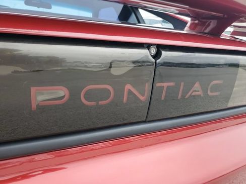 Used 1987 Pontiac Fiero GT RWD image 5