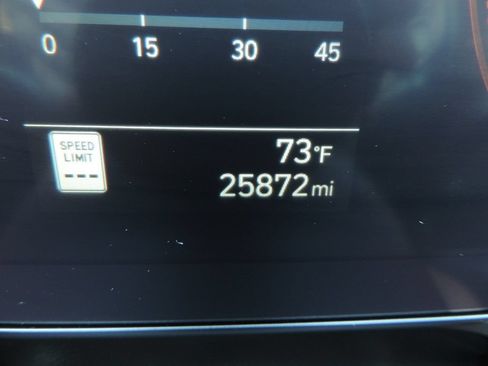 Used 2024 Hyundai Kona SEL FWD image 29