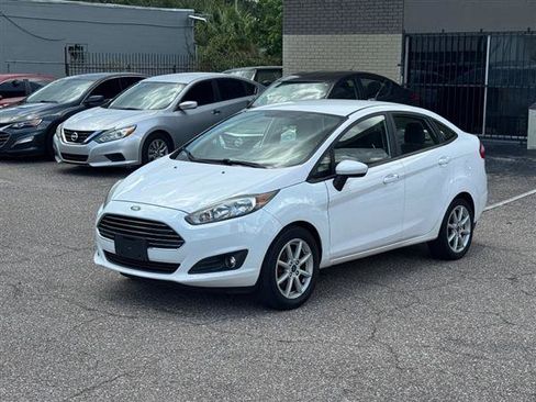 Used 2019 Ford Fiesta SE w/ Equipment Group 201A FWD image 1