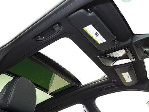 Used 2023 BMW X3 sDrive30i w/ Premium Package w/ZPA image 18