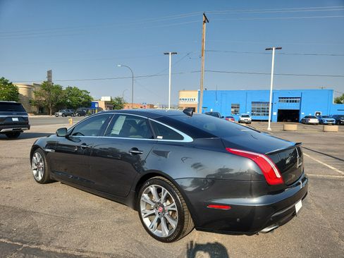 Certified 2016 Jaguar XJ L Portfolio AWD/4WD image 3