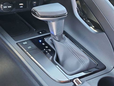 New 2026 Hyundai Elantra Sport FWD image 31