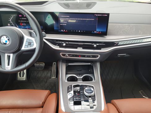 Used 2024 BMW X7 M60i w/ Executive Package AWD/4WD image 31