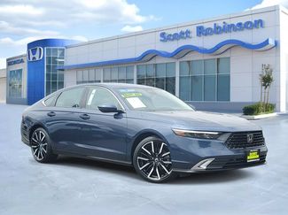 Certified 2025 Honda Accord Touring 360° Tour