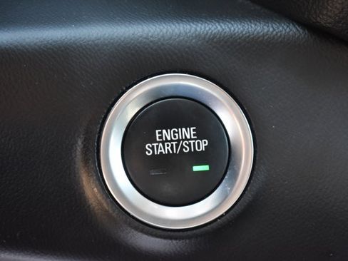 Used 2021 GMC Terrain SLE FWD image 28