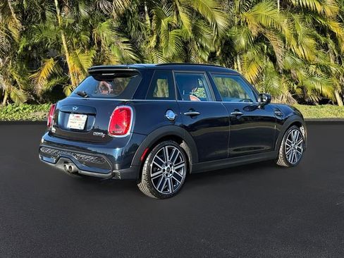Used 2022 MINI Cooper S image 5