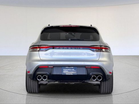 Certified 2026 Porsche Macan AWD/4WD image 7