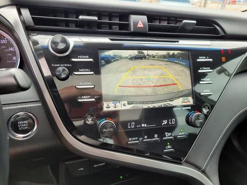 Used 2020 Toyota Camry XSE image 23