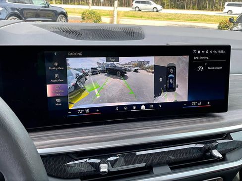 Certified 2024 BMW X7 xDrive40i w/ Premium Package image 27