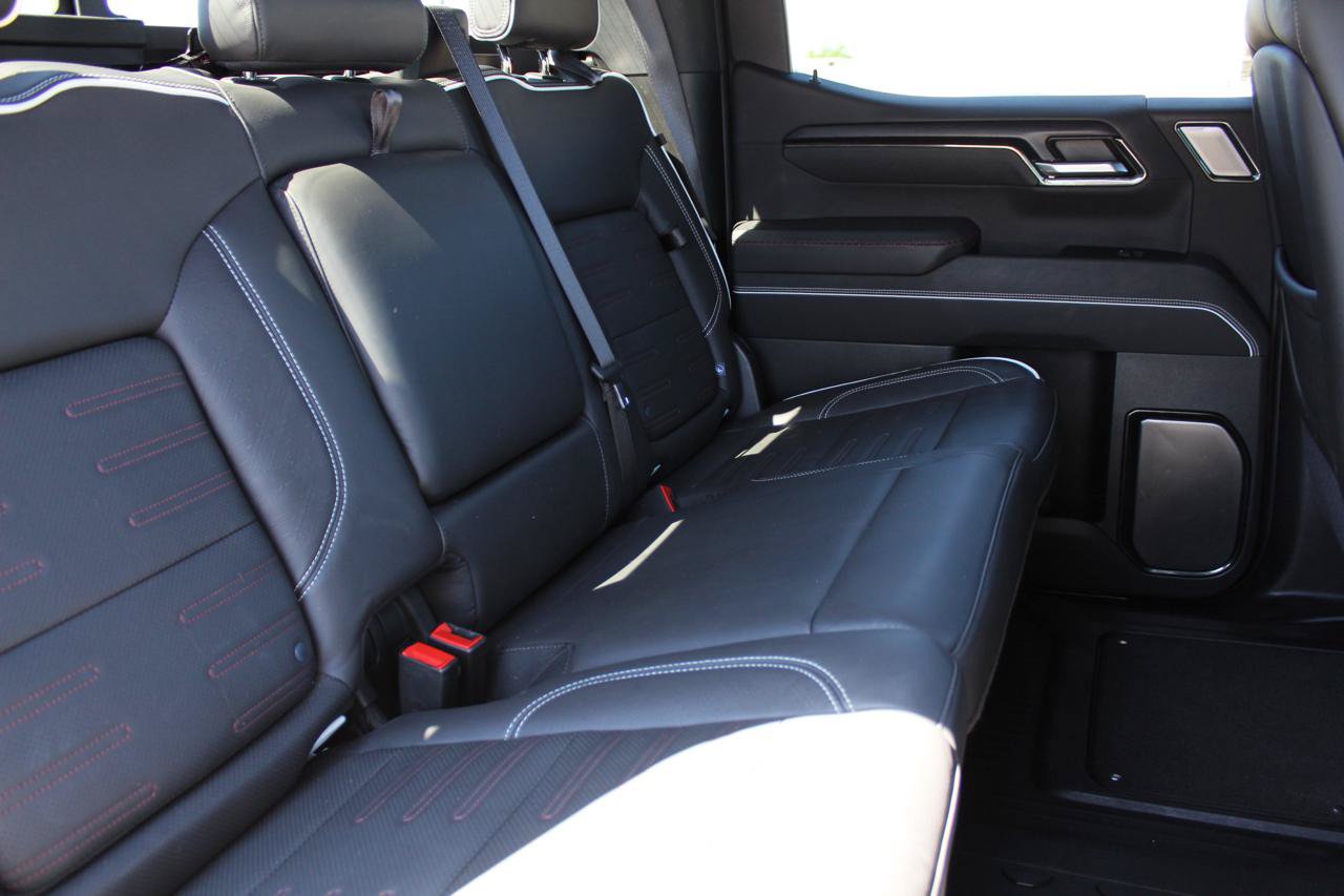 Used 2024 GMC Sierra 1500 AT4X AWD/4WD image 91