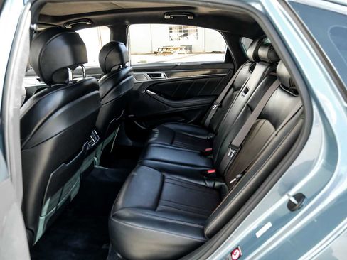 Used 2018 Genesis G80 3.3T Sport image 38