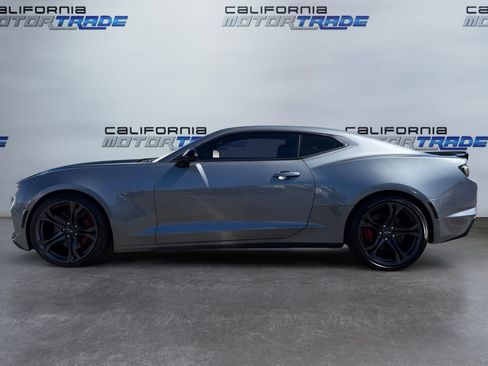 Used 2020 Chevrolet Camaro SS image 8
