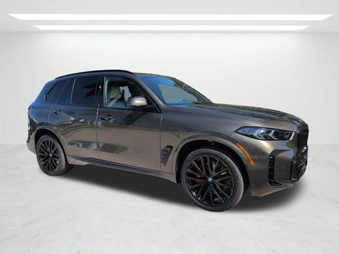New 2026 BMW X5 sDrive40i w/ M Sport Package RWD image 2