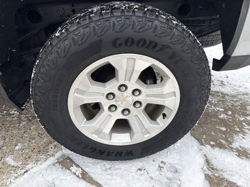 Used 2019 Chevrolet Silverado 1500 LT w/ All Star Edition image 10