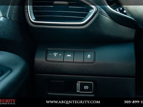 Used 2021 Hyundai Santa Fe SEL image 20