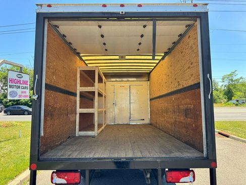 Used 2022 Mercedes-Benz Sprinter 3500 image 8