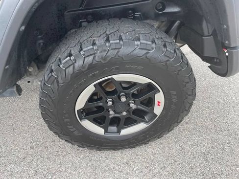 Used 2019 Jeep Wrangler Unlimited Rubicon AWD/4WD image 18